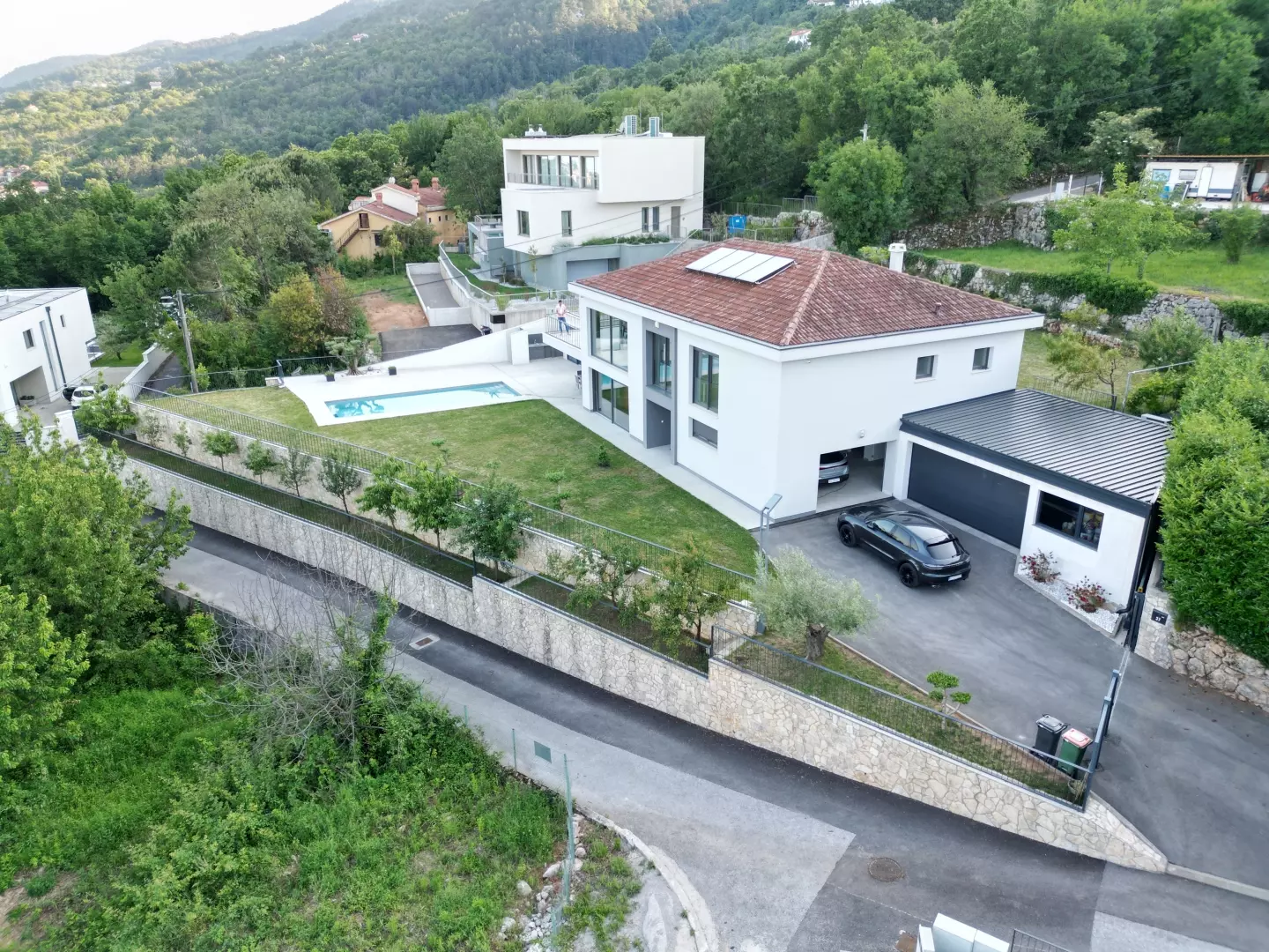 5-bedroom Villa In Poljane, Croatia (400 M²)