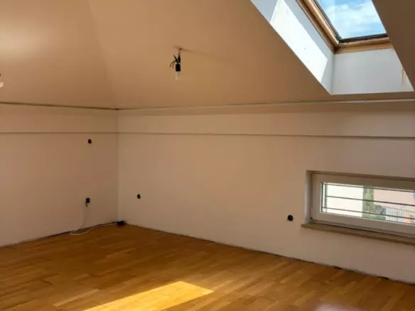 4-bedroom Apartment In Medulin, Croatia (192 M²)