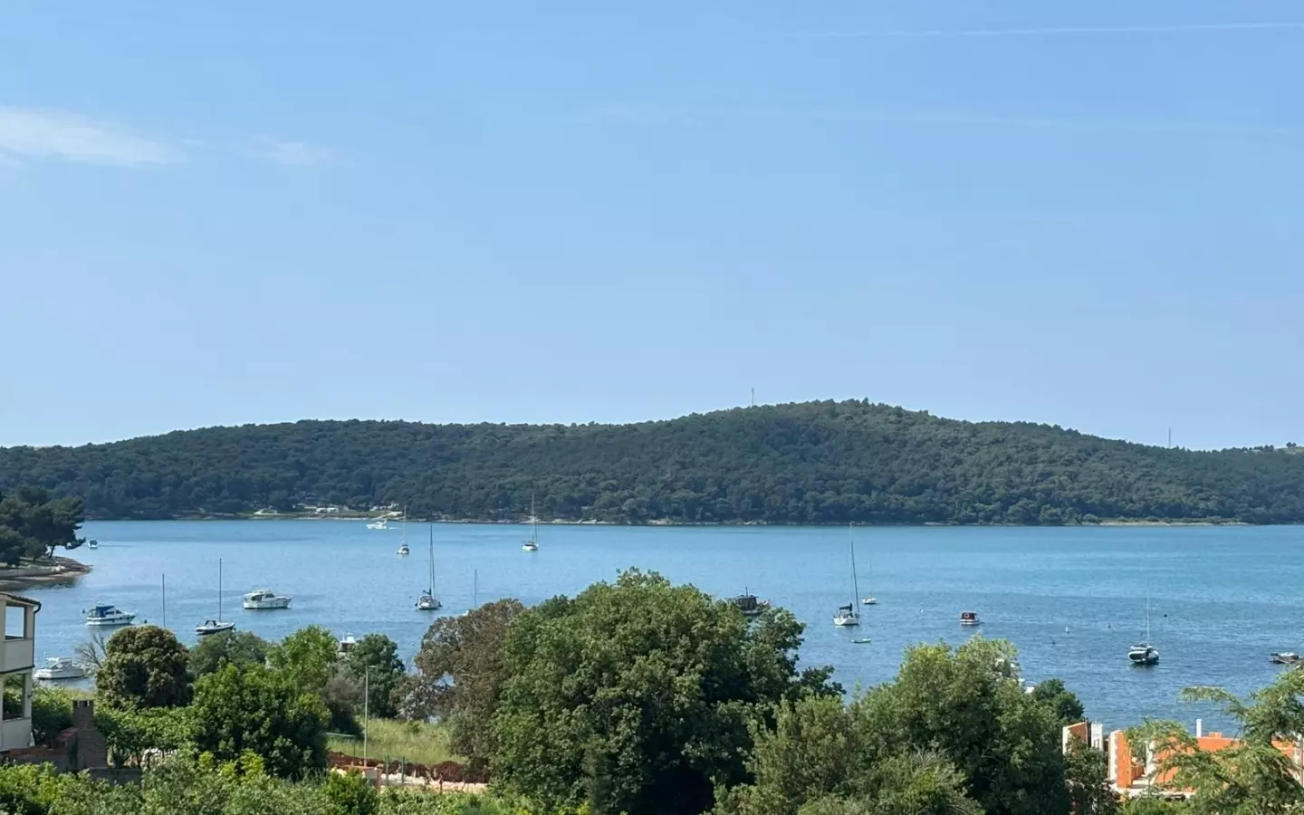 4-bedroom Apartment In Medulin, Croatia (192 M²)