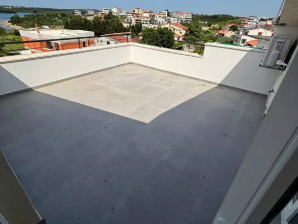 4-bedroom Apartment In Medulin, Croatia (192 M²)