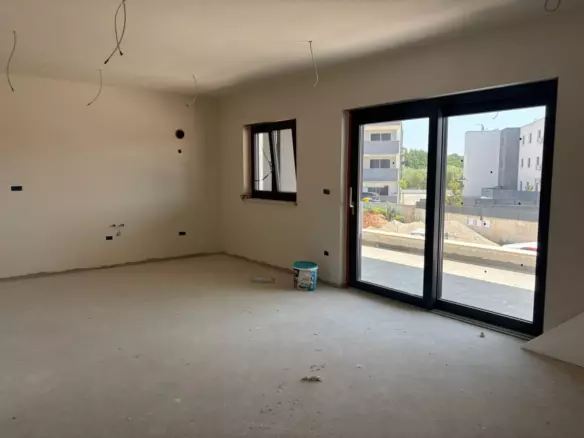 3-bedroom Apartment In Medulin, Croatia (9.525 M²)