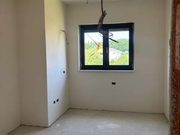 3-bedroom Apartment In Medulin, Croatia (9.525 M²)