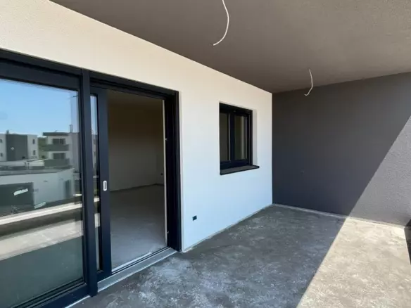 3-bedroom Apartment In Medulin, Croatia (9.525 M²)