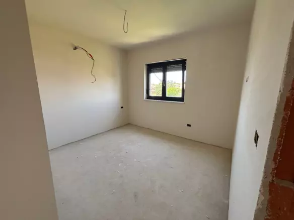 3-bedroom Apartment In Medulin, Croatia (9.525 M²)