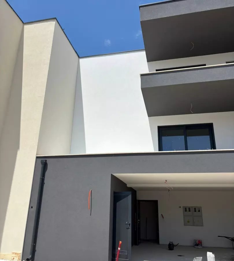 3-bedroom Apartment In Medulin, Croatia (9.525 M²)