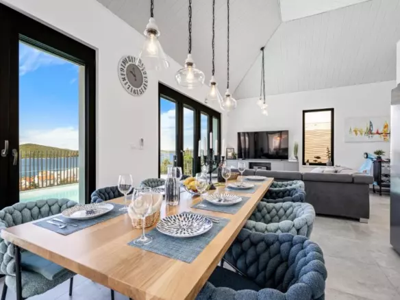 4-bedroom Villa In Žaborić, Croatia (220 M²)