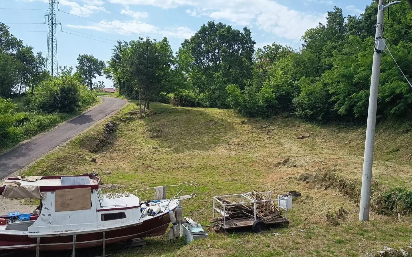 Land In Dobreć, Croatia (1.415 M²)