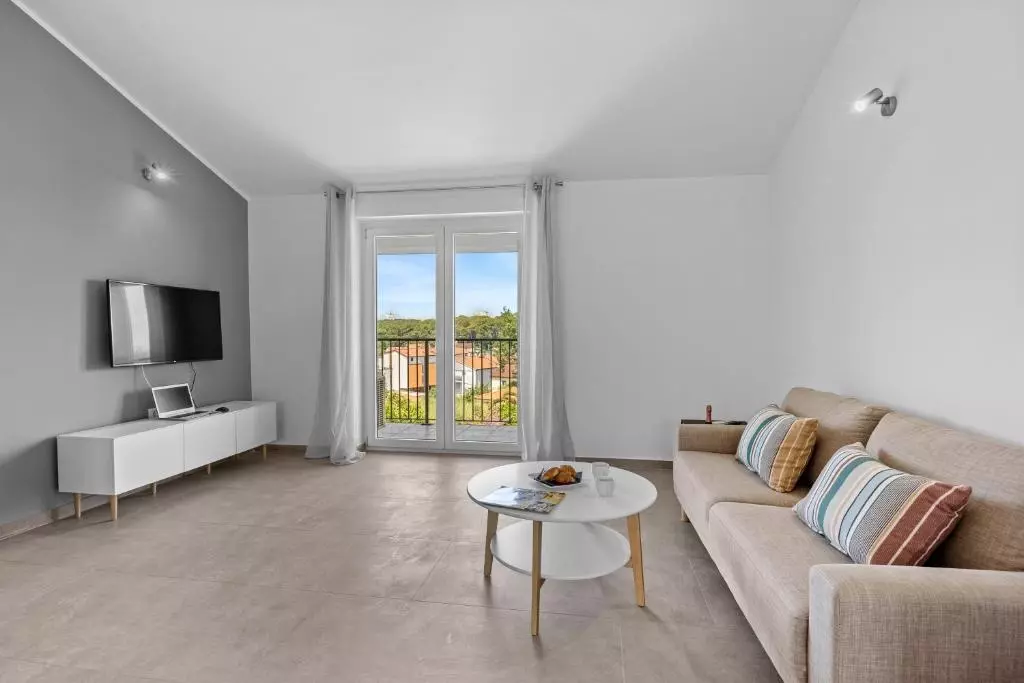 2-bedroom Apartment In Valdebek, Croatia (71,76 M²)
