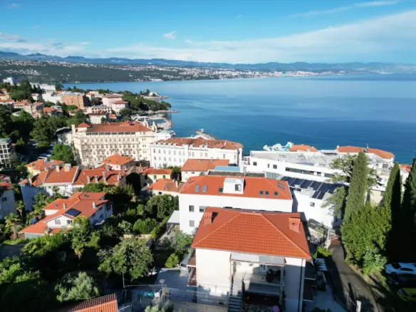 3-bedroom Apartment In Opatija – Centar, Croatia (218,82 M²)