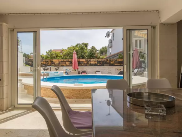 9-bedroom Villa In Vodice, Croatia (570 M²)