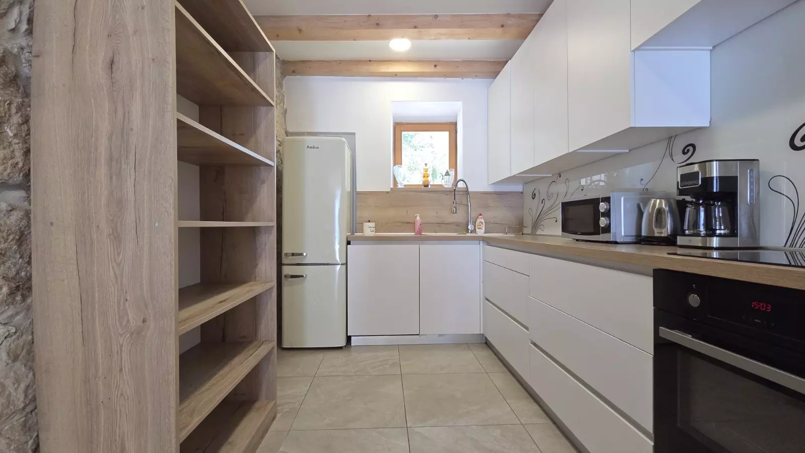 8-bedroom Villa In Grižane-belgrad, Croatia (350 M²)