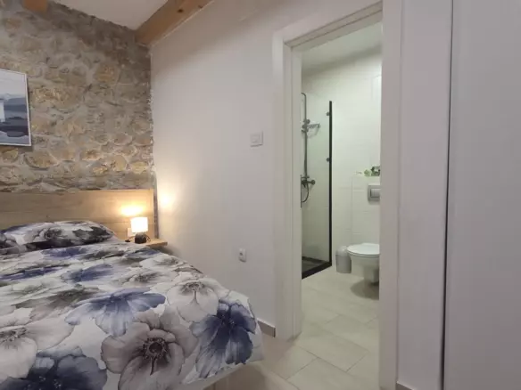 8-bedroom Villa In Grižane-belgrad, Croatia (350 M²)