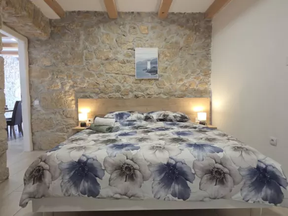 8-bedroom Villa In Grižane-belgrad, Croatia (350 M²)