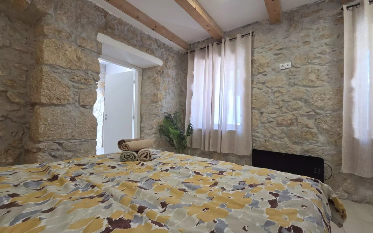 8-bedroom Villa In Grižane-belgrad, Croatia (350 M²)