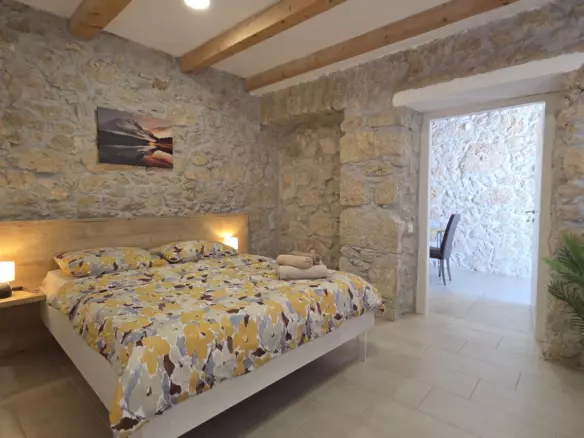 8-bedroom Villa In Grižane-belgrad, Croatia (350 M²)