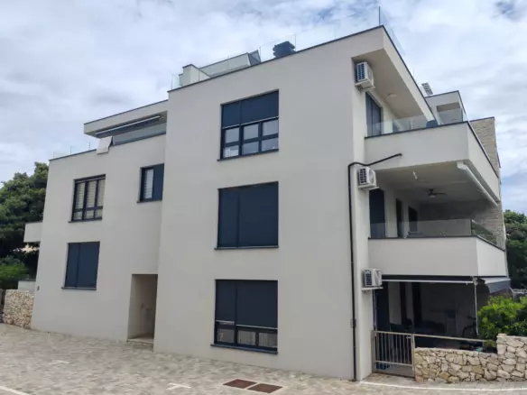 3-bedroom Apartment In Mandre, Croatia (80,5 M²)
