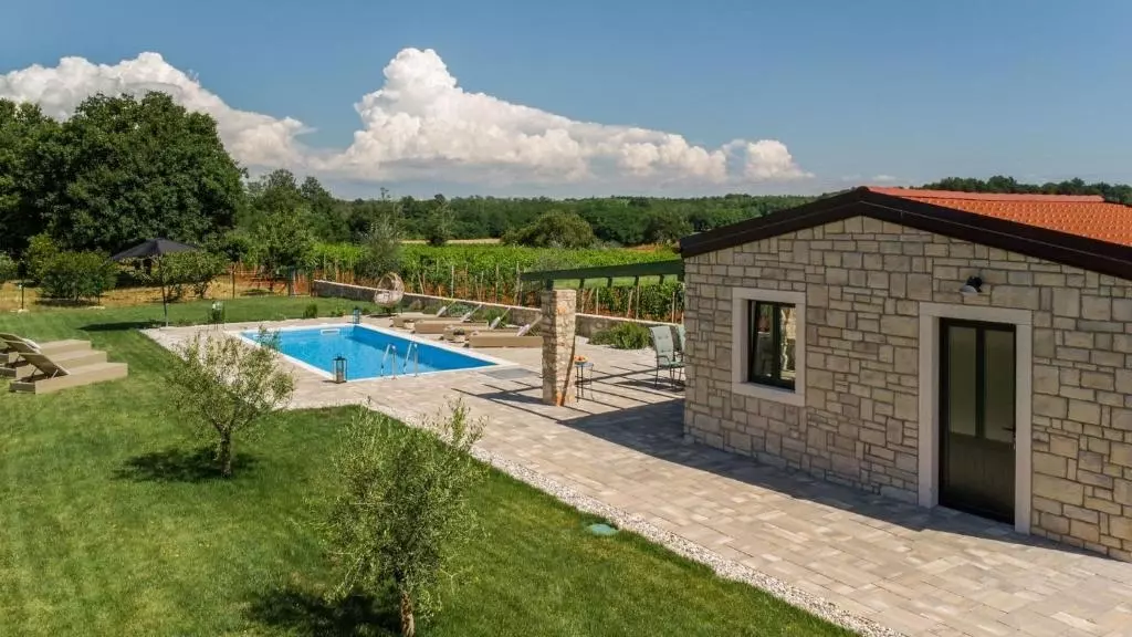4-bedroom Villa In Umag, Croatia (260 M²)