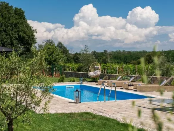 4-bedroom Villa In Umag, Croatia (260 M²)