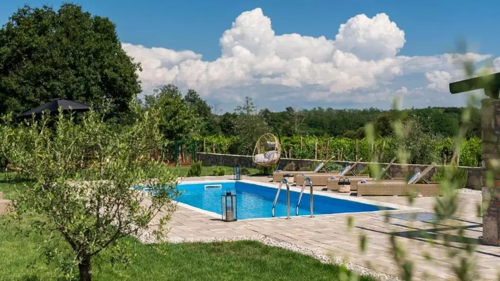 4-bedroom Villa In Umag, Croatia (260 M²)