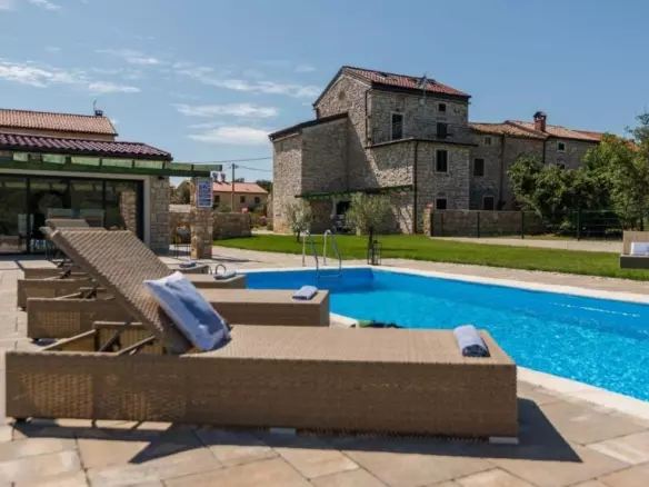 4-bedroom Villa In Umag, Croatia (260 M²)