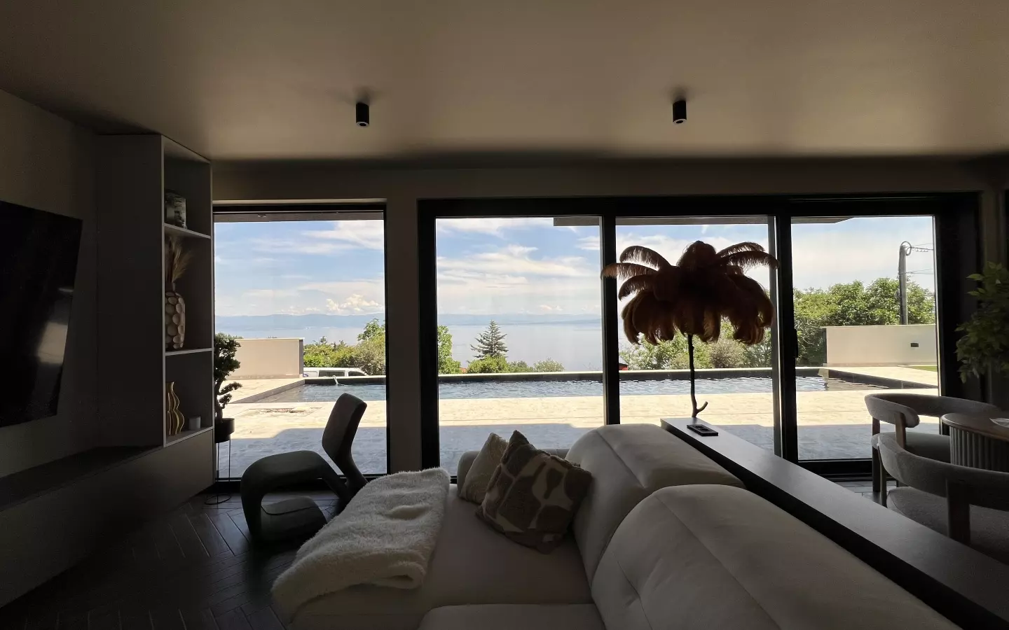 4-bedroom Villa In Sveta Jelena, Croatia (275 M²)