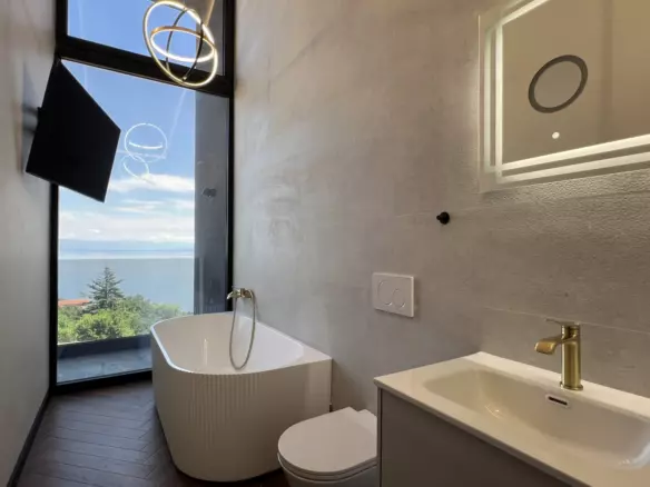 5-bedroom Villa In Sveta Jelena, Croatia (275 M²)