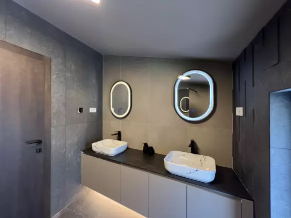 5-bedroom Villa In Sveta Jelena, Croatia (275 M²)