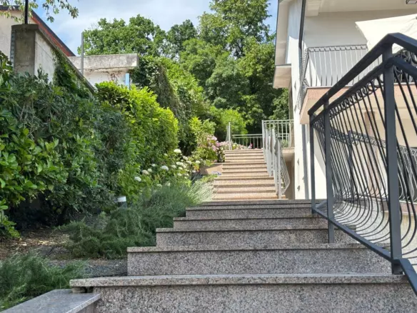 4-bedroom Villa In Matulji, Croatia (306 M²)