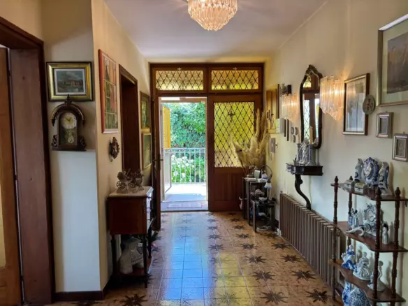4-bedroom Villa In Matulji, Croatia (306 M²)