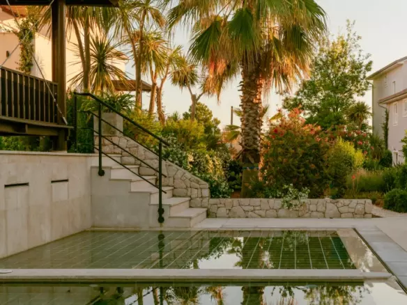 2-bedroom Apartment In Nerezine, Croatia (83,17 M²)