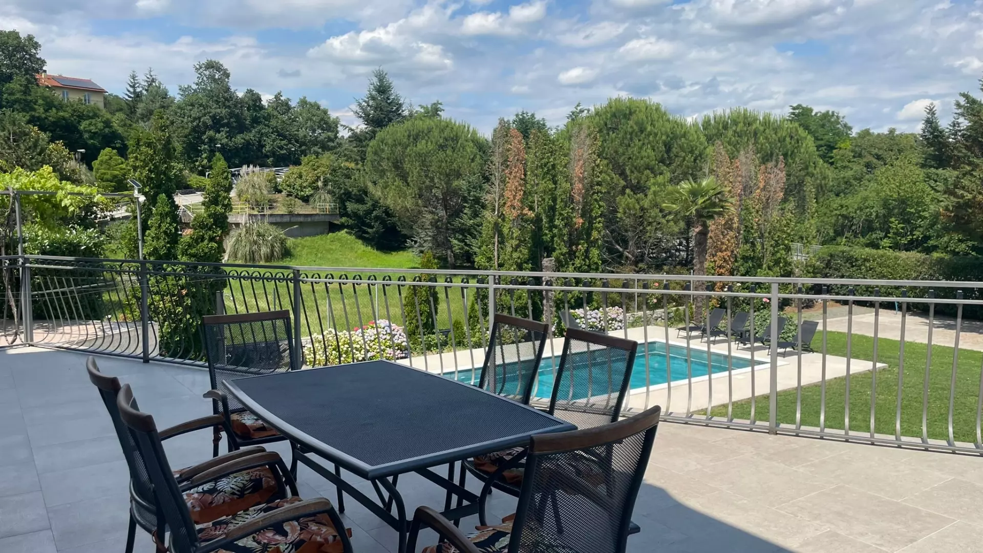 4-bedroom Villa In Matulji, Croatia (306 M²)