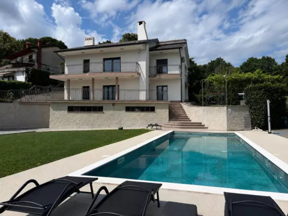 4-bedroom Villa In Matulji, Croatia (306 M²)