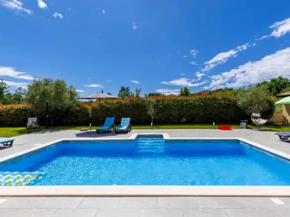 6-bedroom Detached House In Labin, Croatia (240 M²)