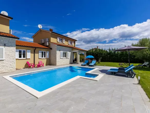 6-bedroom Detached House In Labin, Croatia (240 M²)