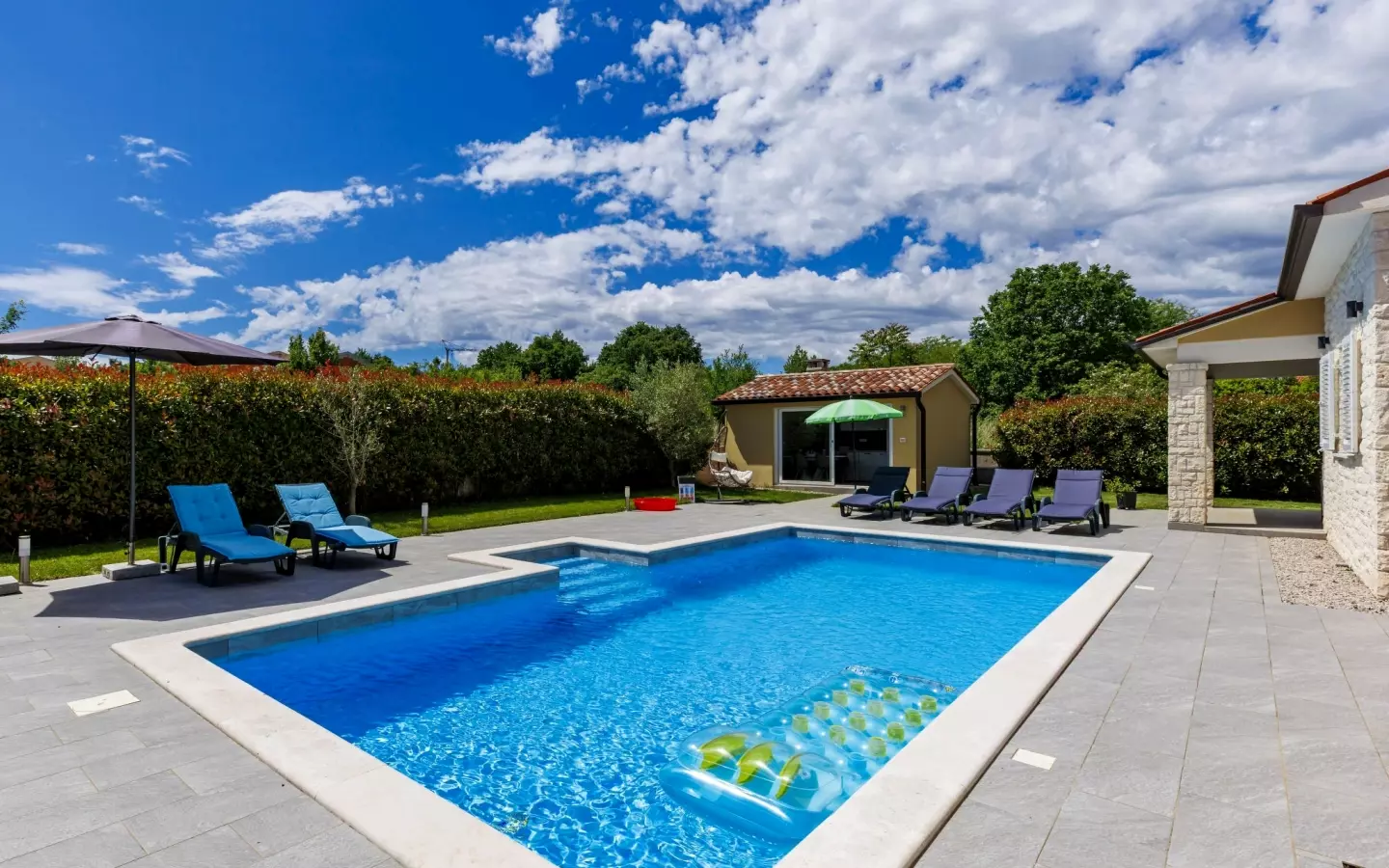 6-bedroom Detached House In Labin, Croatia (240 M²)