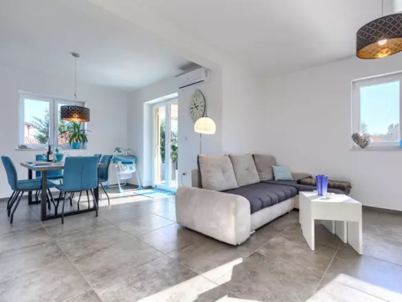 6-bedroom Detached House In Labin, Croatia (240 M²)