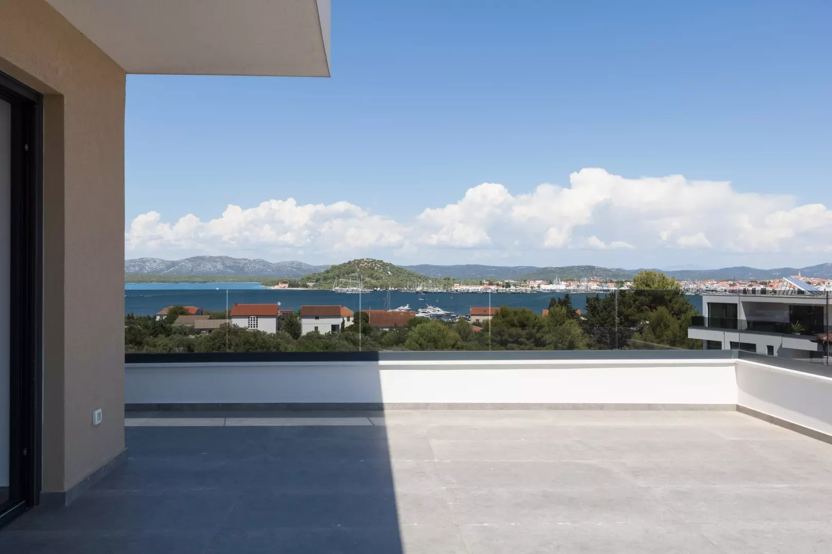 3-bedroom Apartment In Murter, Croatia (124,95 M²)