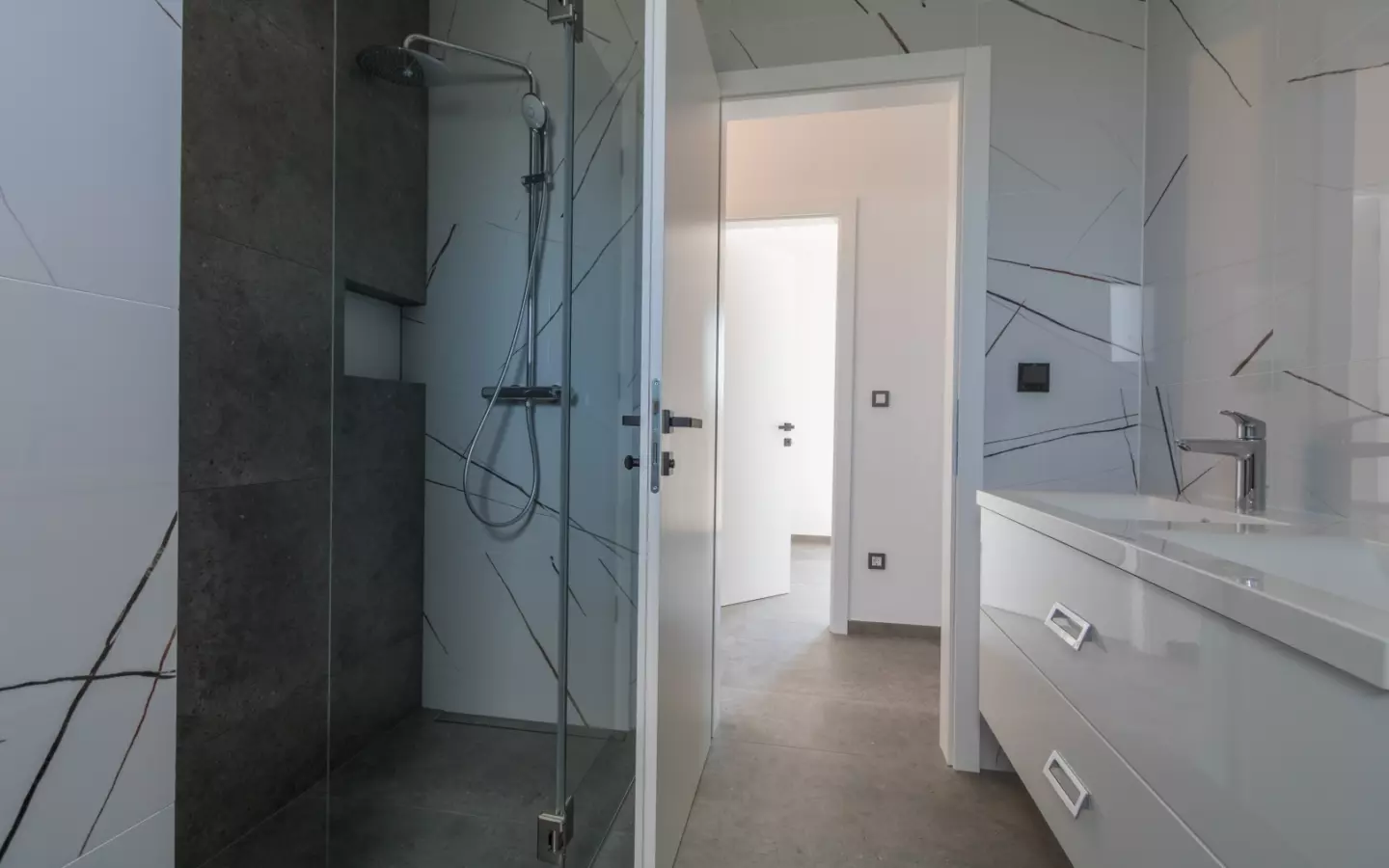 3-bedroom Apartment In Murter, Croatia (124,95 M²)