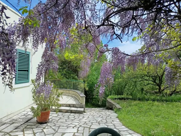 1-bedroom Detached House In Bregi, Croatia (130 M²)