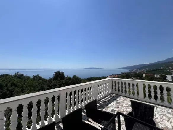 3-bedroom Villa In Volosko, Croatia (376 M²)