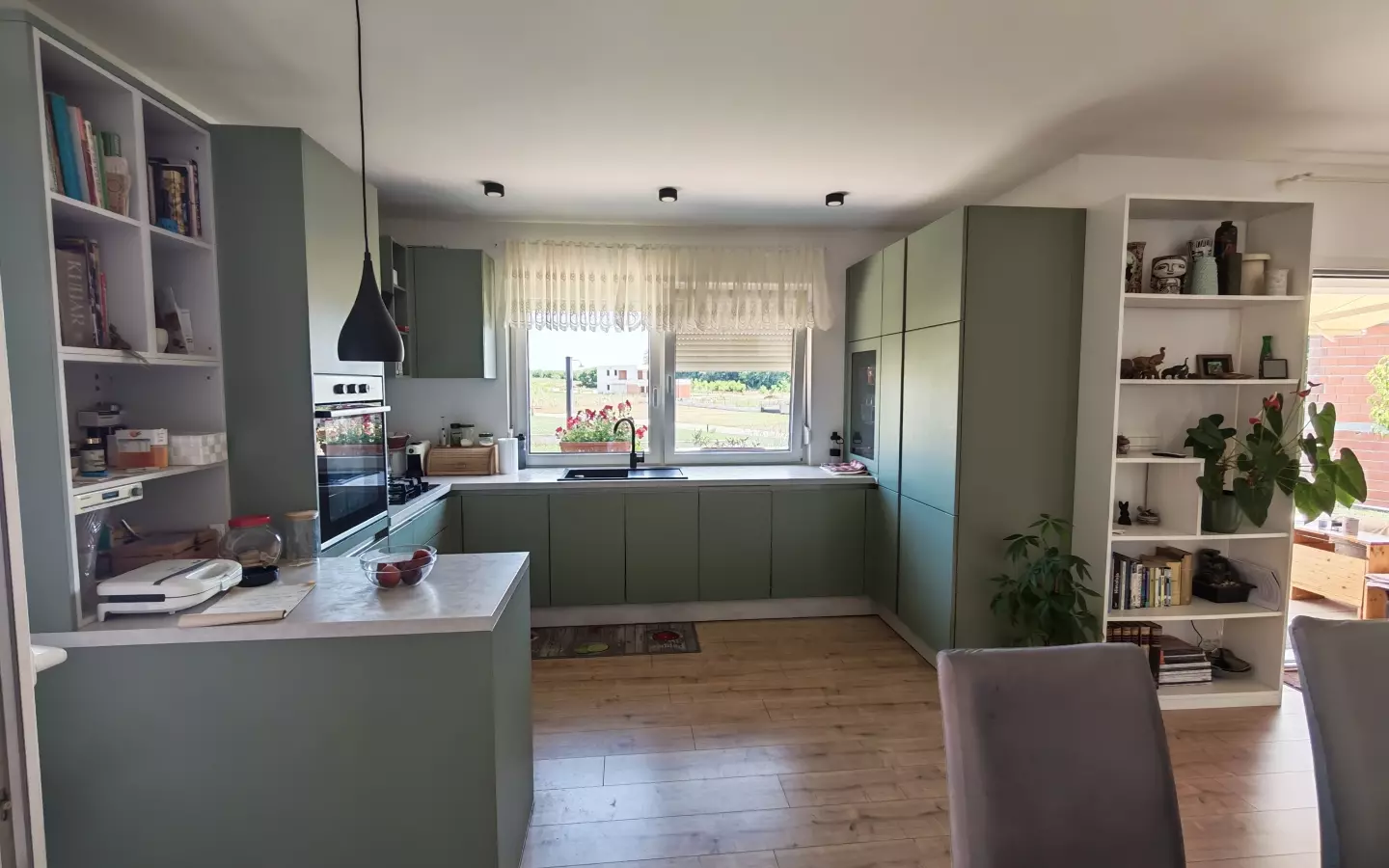 2-bedroom Detached House In Krančići, Croatia (186 M²)