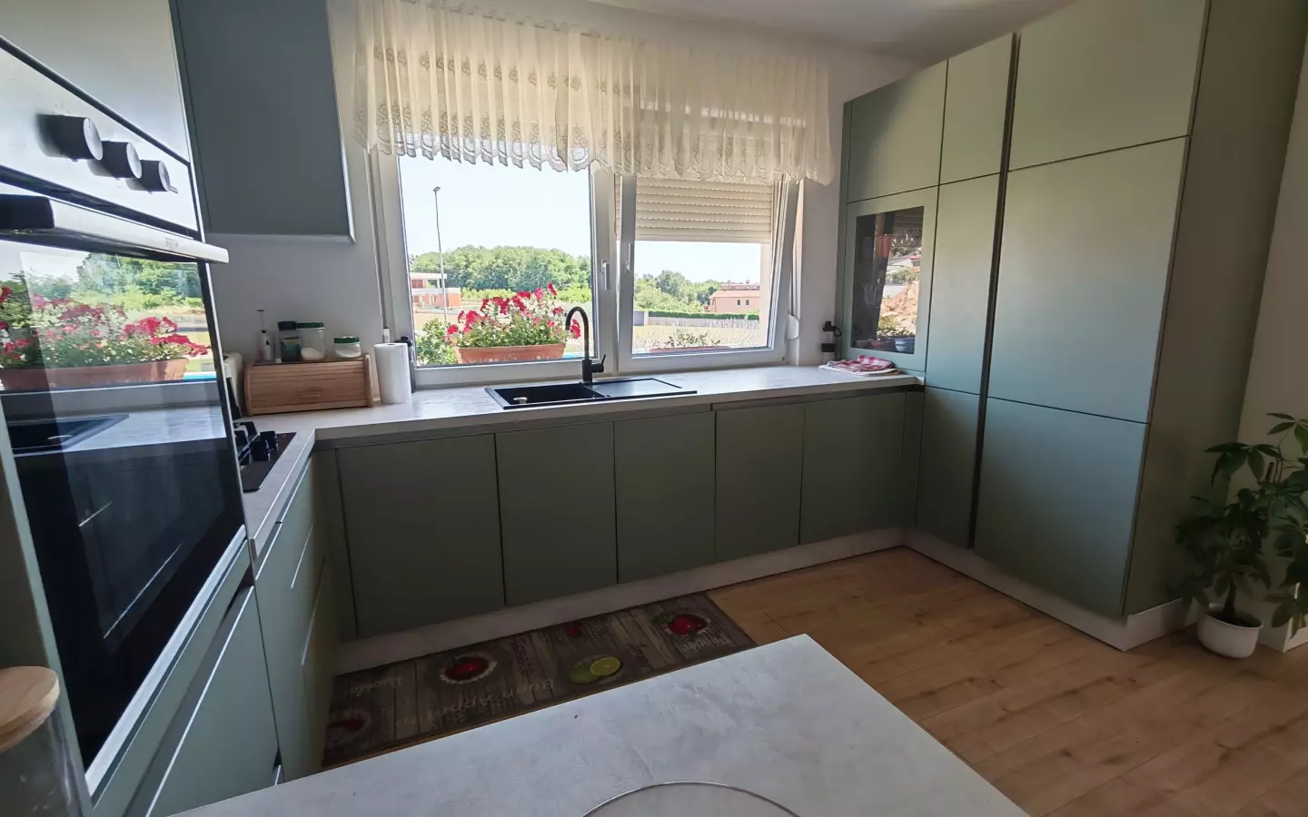 2-bedroom Detached House In Krančići, Croatia (186 M²)
