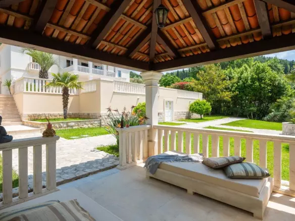 6-bedroom Villa In Trsteno, Croatia (530 M²)