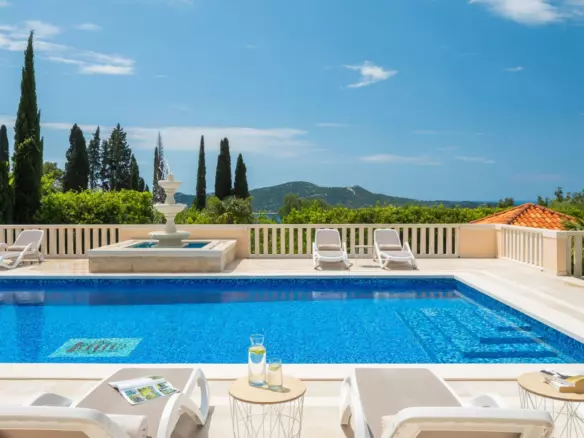 6-bedroom Villa In Trsteno, Croatia (530 M²)