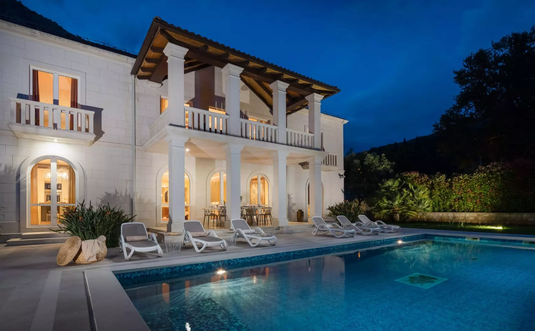6-bedroom Villa In Trsteno, Croatia (530 M²)