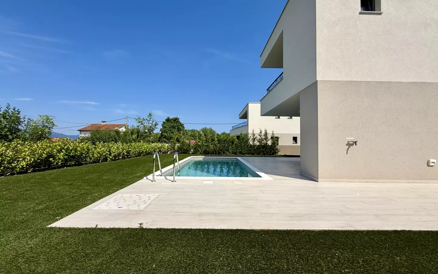 4-bedroom Villa In Brzac, Croatia (152 M²)