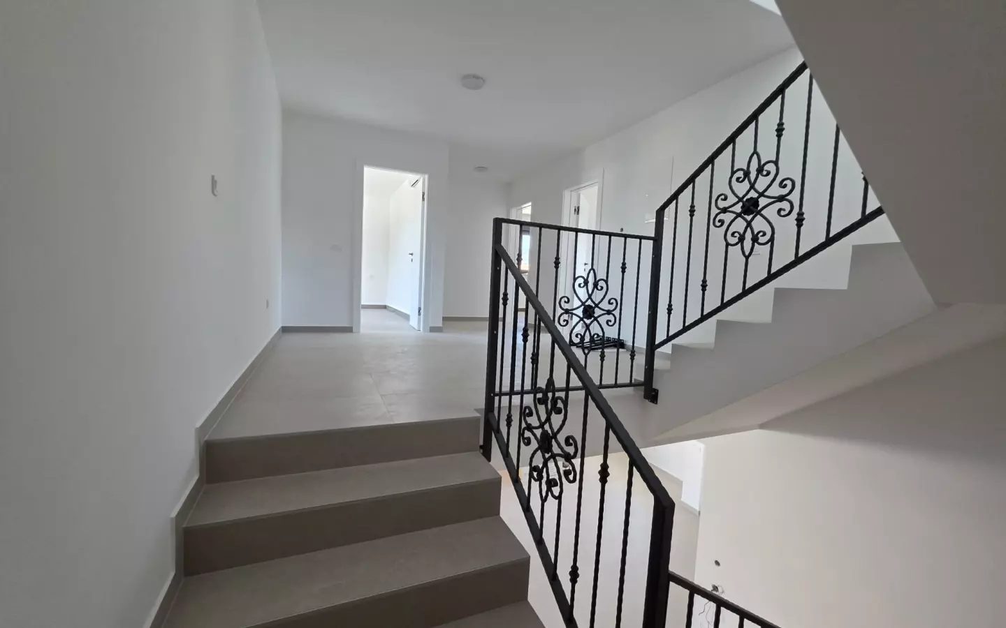 3-bedroom Villa In Vir, Croatia (322 M²)