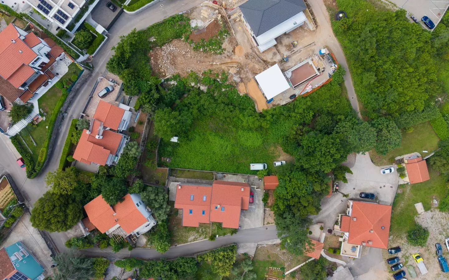 Land In Pobri, Croatia (1.080 M²)