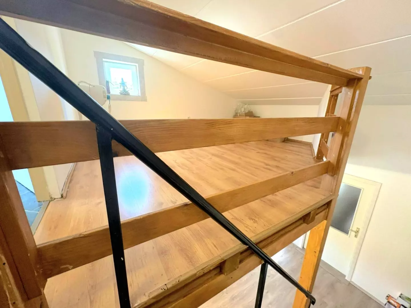 4-bedroom Apartment In Červar-porat, Croatia (83 M²)
