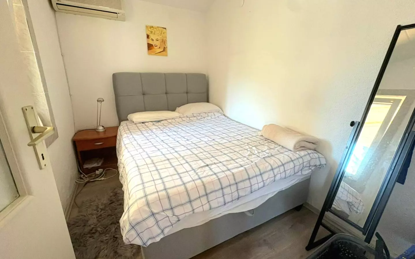 4-bedroom Apartment In Červar-porat, Croatia (83 M²)